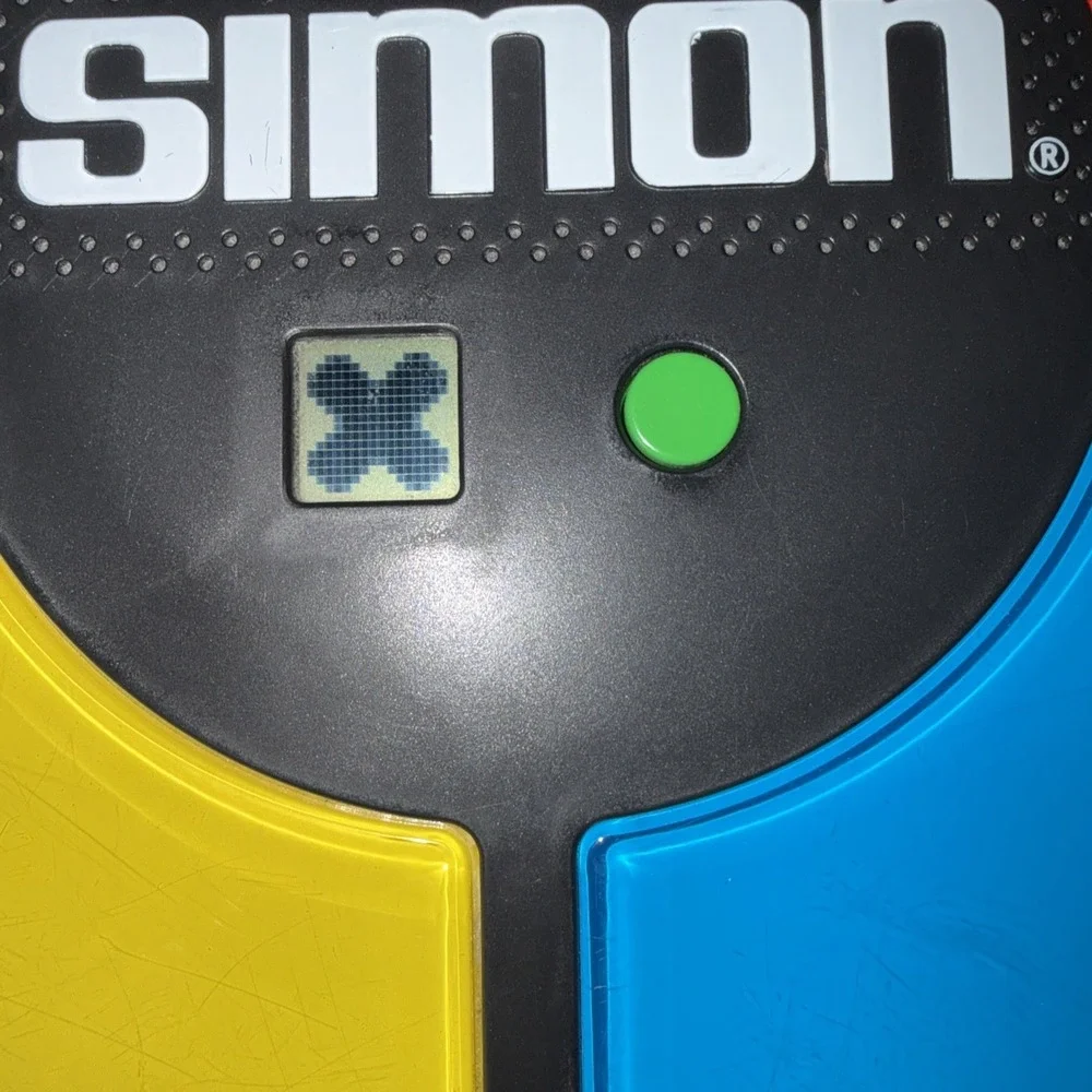Vintage Simon Memory Electronic Game #1897 Tested And Working 2013